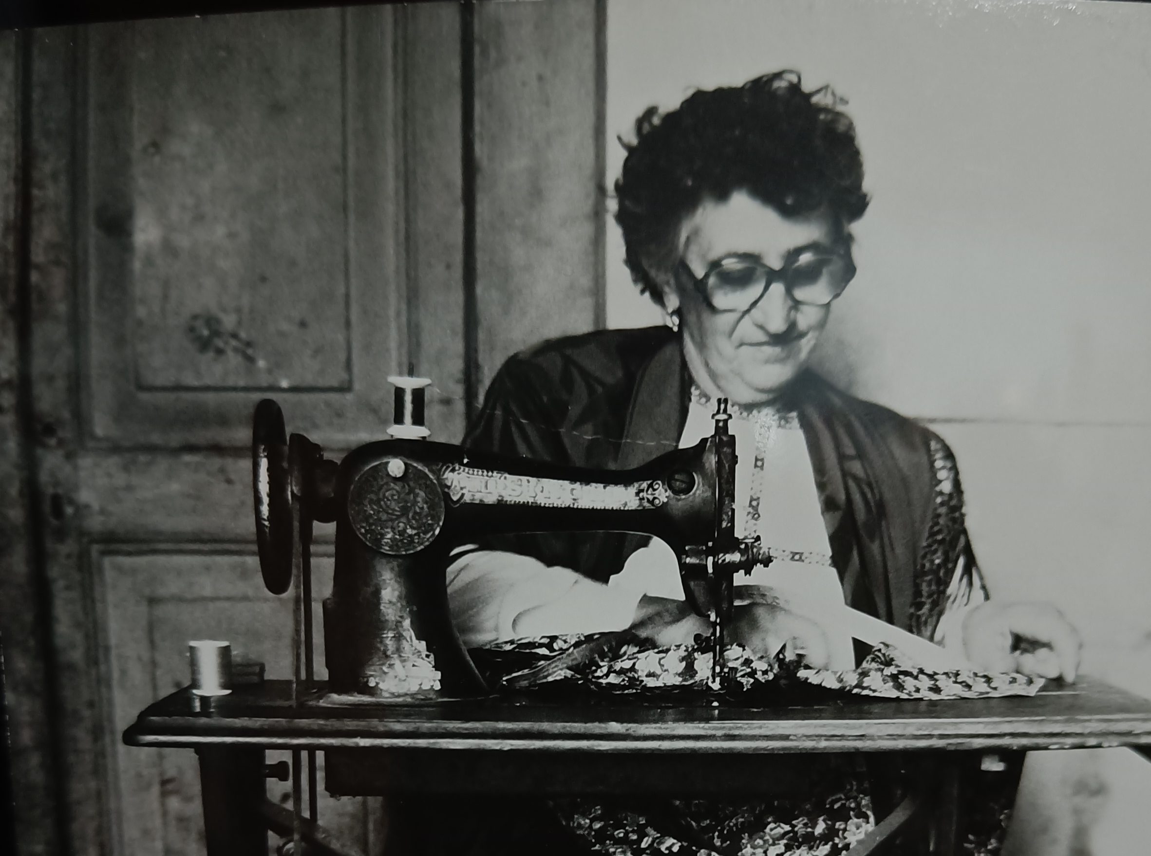 L’arte sartoriale, il ricamo e “jo labboratorio”